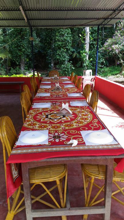 Philip Mary Farm Stay Thekkady Exterior photo
