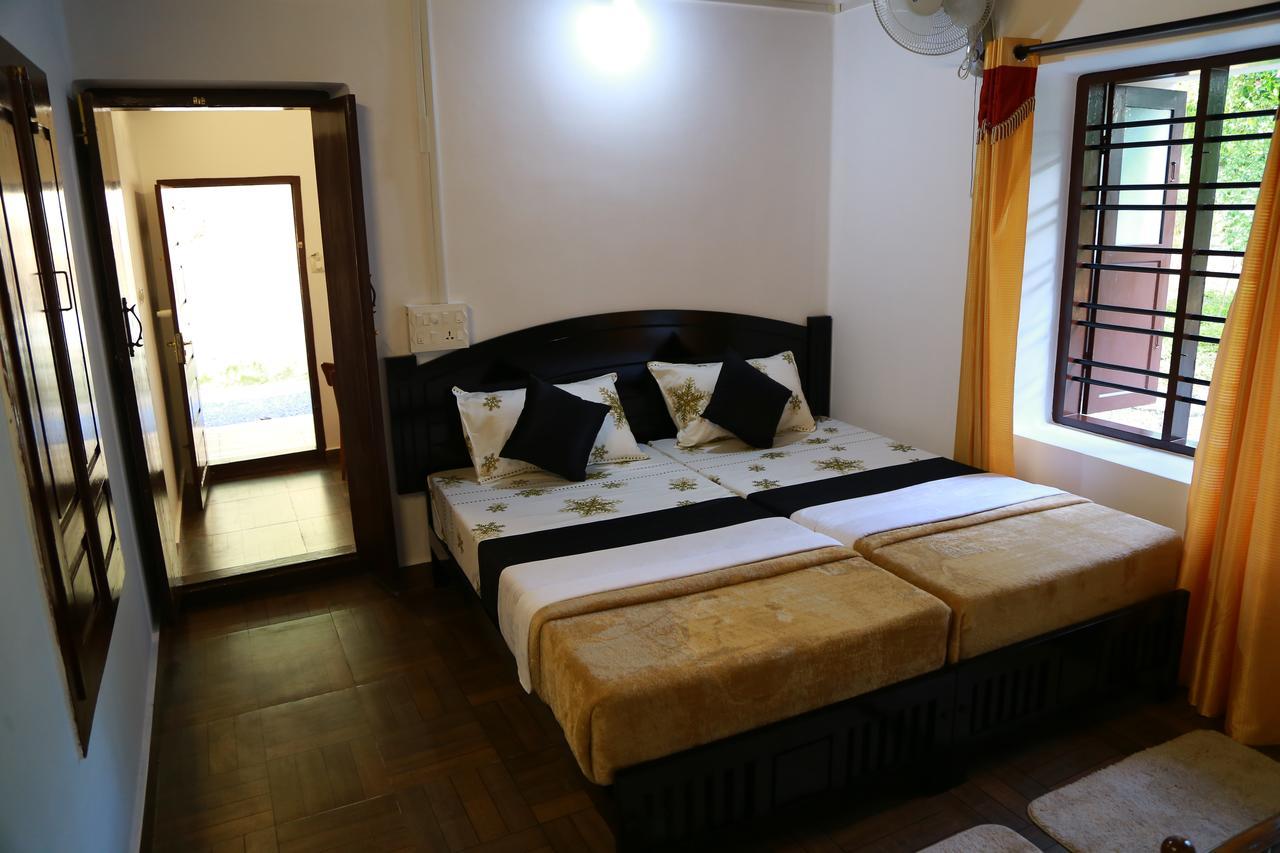 Philip Mary Farm Stay Thekkady Exterior photo