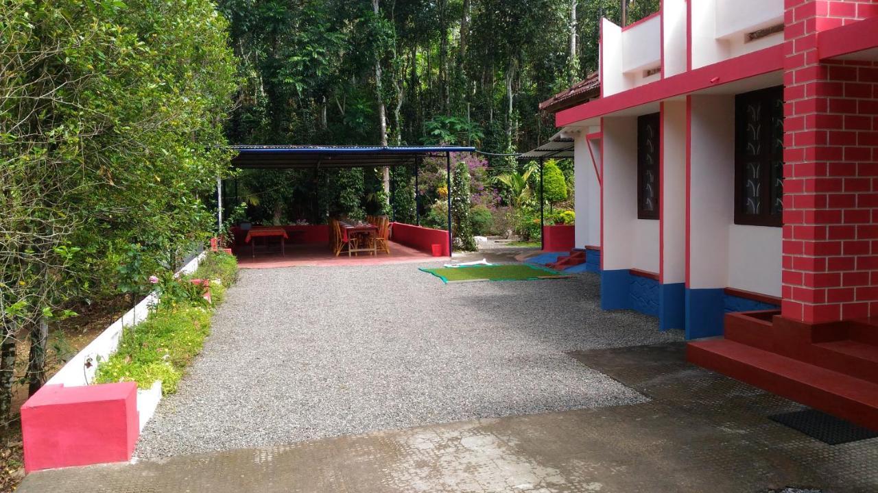 Philip Mary Farm Stay Thekkady Exterior photo